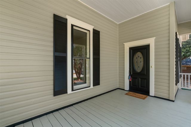 206 E Josephine Street, Weatherford, TX 76086