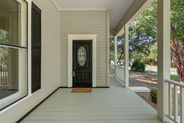 206 E Josephine Street, Weatherford, TX 76086