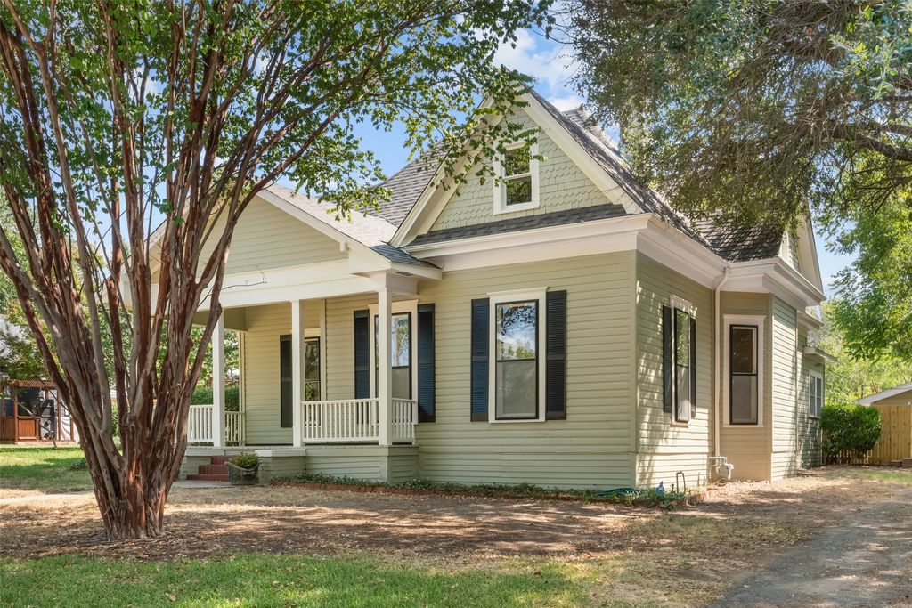 206 E Josephine Street, Weatherford, TX 76086 — photo 2