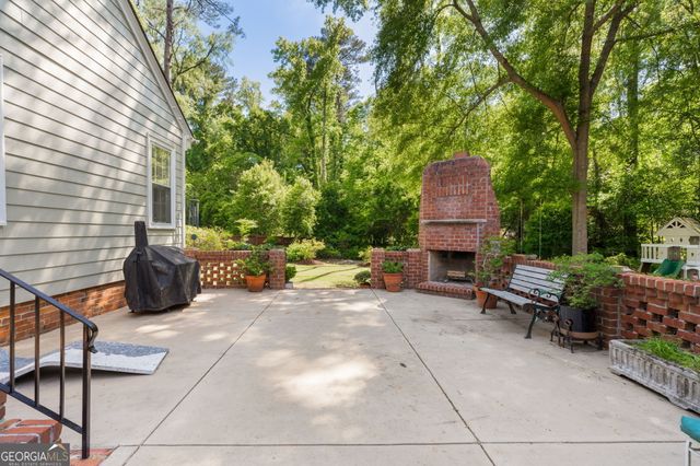 2520 Rockbridge Road, Macon, GA 31204