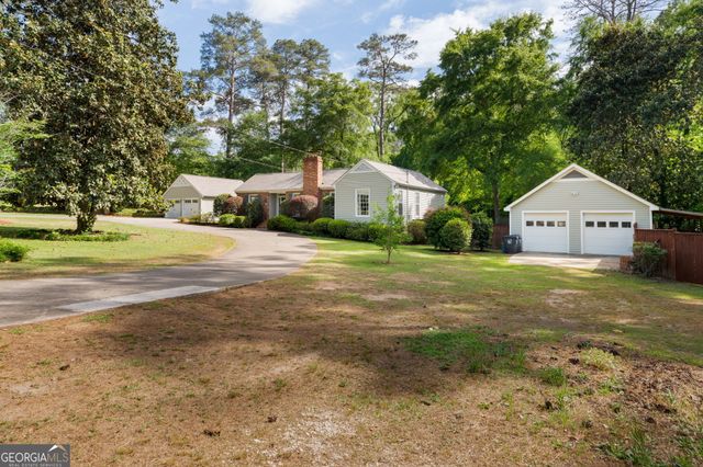 2520 Rockbridge Road, Macon, GA 31204
