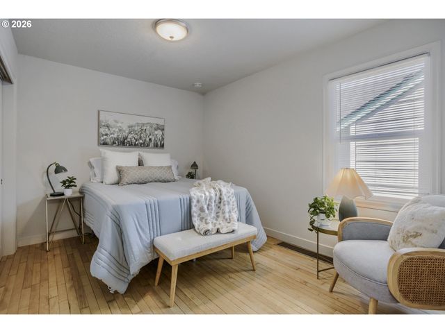 6204 Ne 8TH Ave, Portland, OR 97211