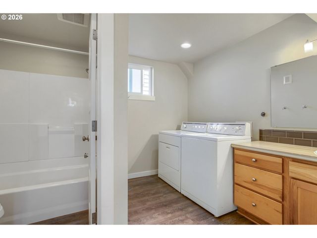 6204 Ne 8TH Ave, Portland, OR 97211