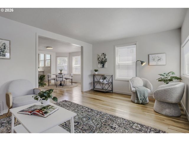 6204 Ne 8TH Ave, Portland, OR 97211