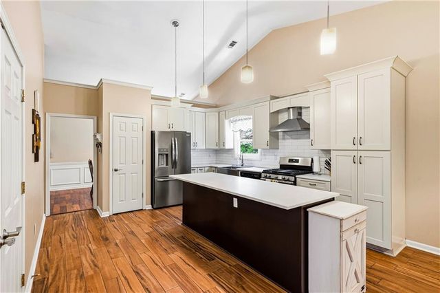 1235 Sunhill Drive, Lawrenceville, GA 30043