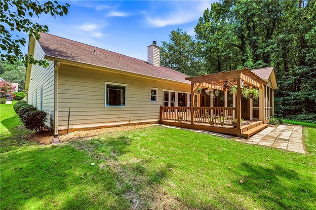 1235 Sunhill Drive, Lawrenceville, GA 30043