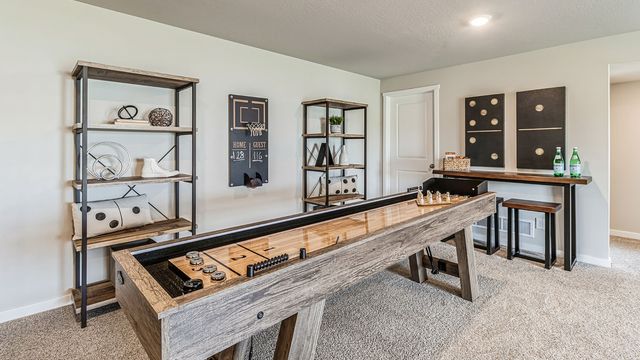 10266 NW 68th Avenue, Johnston, IA 50131
