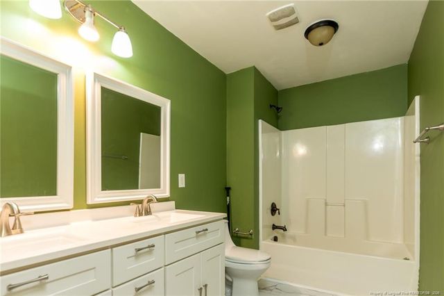 3705 Badin Lake Lane, Fayetteville, NC 28314
