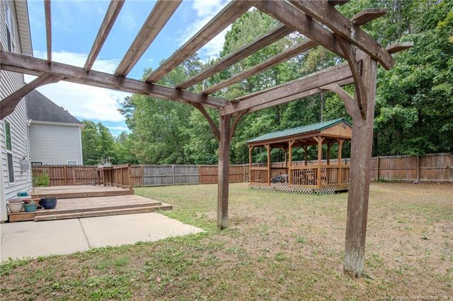 3705 Badin Lake Lane, Fayetteville, NC 28314
