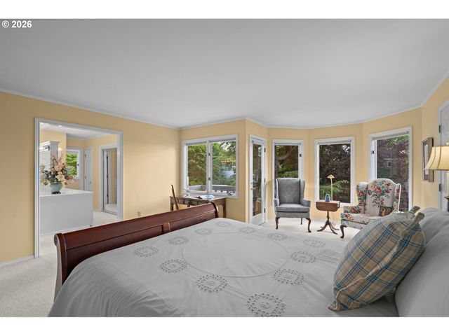 2902 Nw SHENANDOAH Ter, Portland, OR 97210