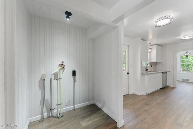 5843 Fairlawn Avenue, Hubbard, OH 44425