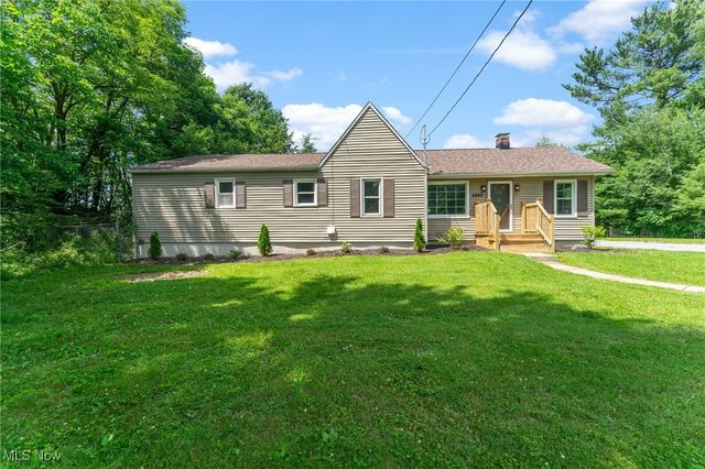 5843 Fairlawn Avenue, Hubbard, OH 44425