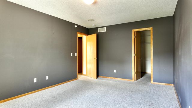 9410 Marshall Road, Eden Prairie, MN 55347