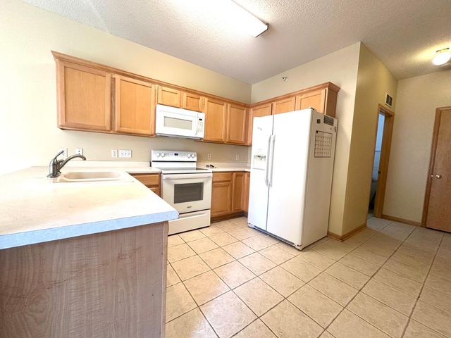 9410 Marshall Road, Eden Prairie, MN 55347