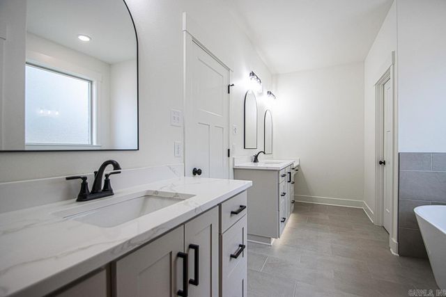 75 Grant 84 Road, Sheridan, AR 72150