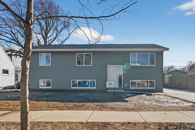 810 13th Street SE, Rochester, MN 55904
