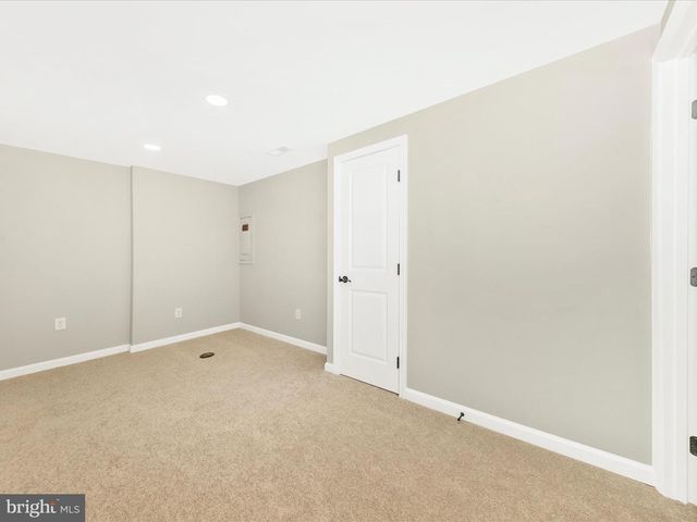 8740 TREASURE AVE, Walkersville, MD 21793