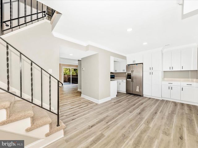 8740 TREASURE AVE, Walkersville, MD 21793