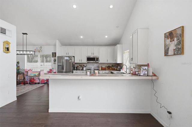7800 SAINT GILES PLACE, Orlando, FL 32835