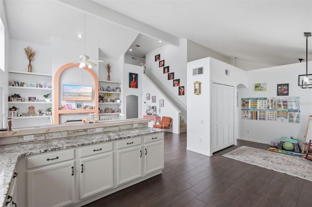 7800 SAINT GILES PLACE, Orlando, FL 32835
