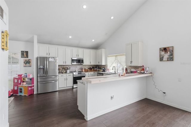 7800 SAINT GILES PLACE, Orlando, FL 32835