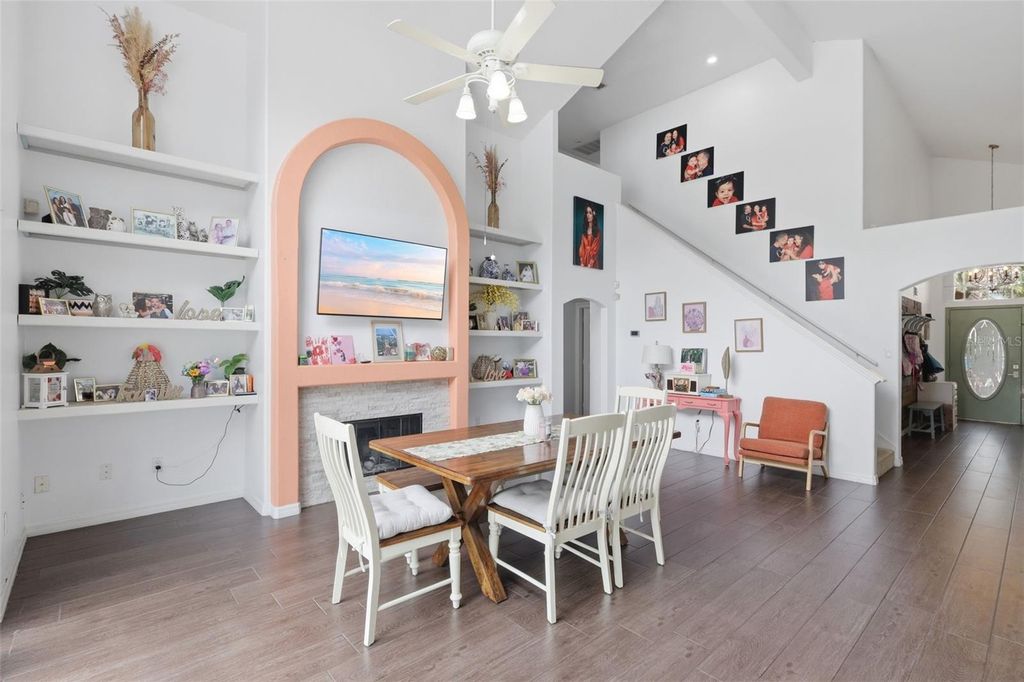 Image 15 of property listing at 7800 SAINT GILES PLACE, Orlando, FL 32835