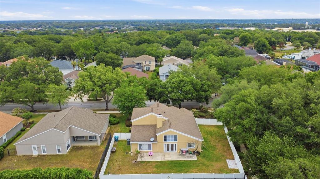 Image 30 of property listing at 7800 SAINT GILES PLACE, Orlando, FL 32835