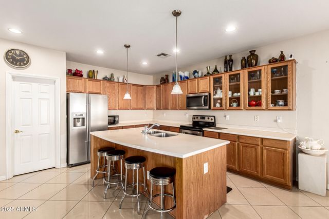 7310 N 85TH Avenue, Glendale, AZ 85305
