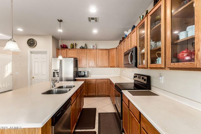 7310 N 85TH Avenue, Glendale, AZ 85305