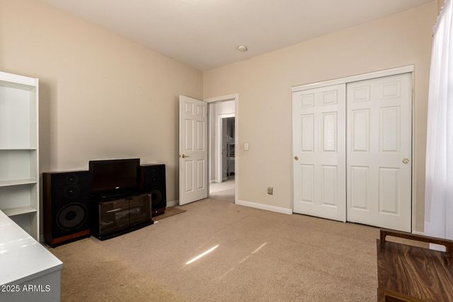 7310 N 85TH Avenue, Glendale, AZ 85305