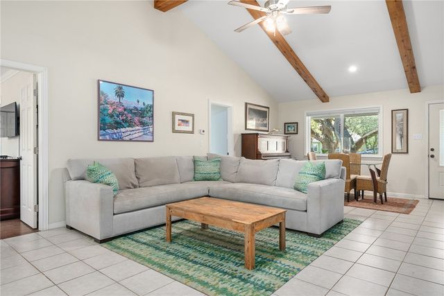 23 S Lake Dr, Rockport, TX 78382