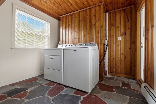 4 Abbott Rd, Waltham, MA 02452