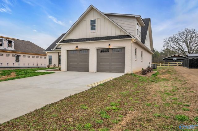 140 Gavins Way, Arab, AL 35016