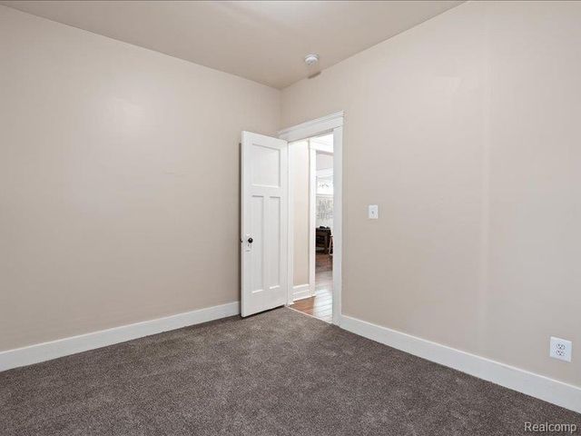 4498 Fischer Street, Detroit, MI 48214