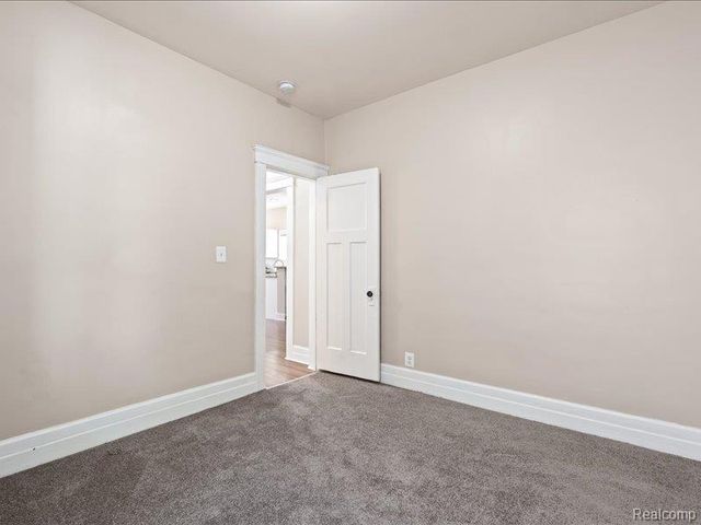 4498 Fischer Street, Detroit, MI 48214