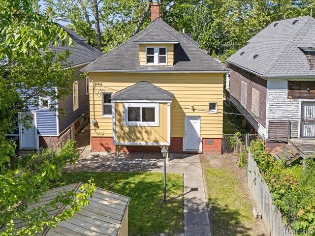 4498 Fischer Street, Detroit, MI 48214