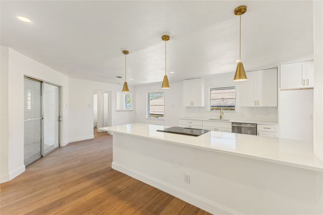 817 Brook Valley Lane, Dallas, TX 75232