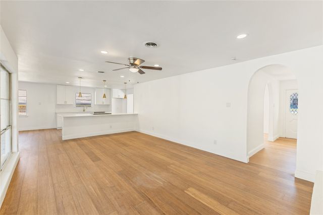 817 Brook Valley Lane, Dallas, TX 75232