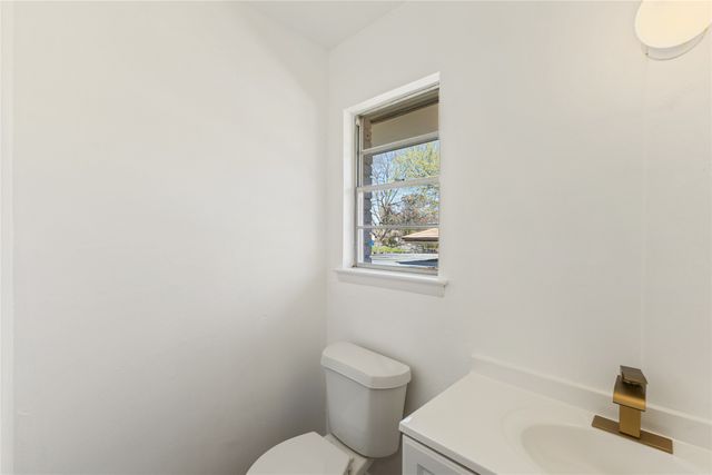 817 Brook Valley Lane, Dallas, TX 75232