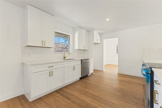 817 Brook Valley Lane, Dallas, TX 75232