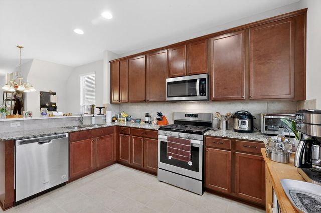 262 Zuma DR, Liberty Hill, TX 78642