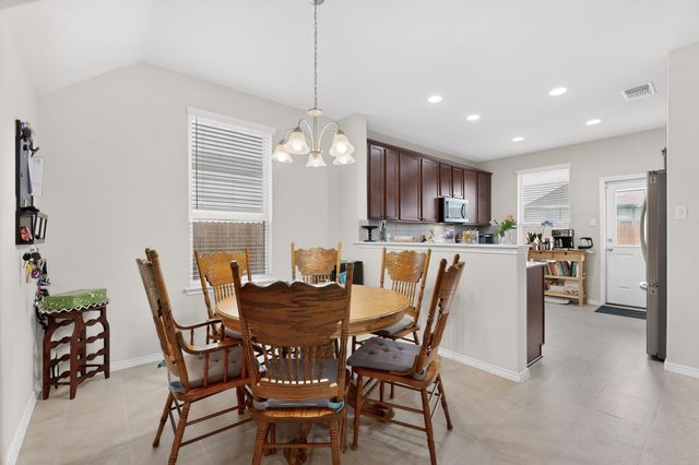 262 Zuma DR, Liberty Hill, TX 78642