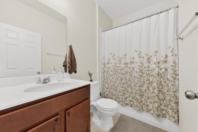 262 Zuma DR, Liberty Hill, TX 78642