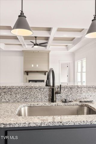 3048 Sawgrass Drive, Jonesborough, TN 37659