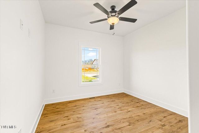 3048 Sawgrass Drive, Jonesborough, TN 37659