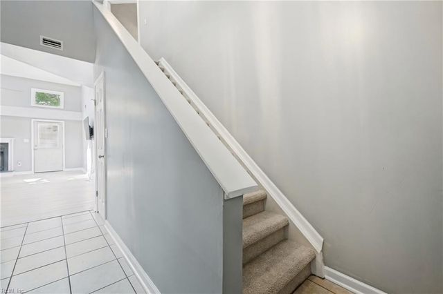 880 Brompton CT, Newport News, VA 23608