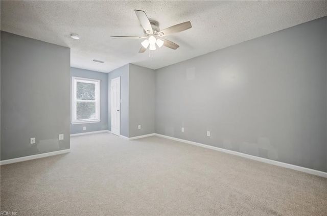880 Brompton CT, Newport News, VA 23608