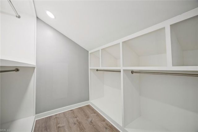 880 Brompton CT, Newport News, VA 23608
