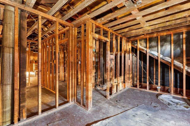 1276 Revere Avenue, San Francisco, CA 94124