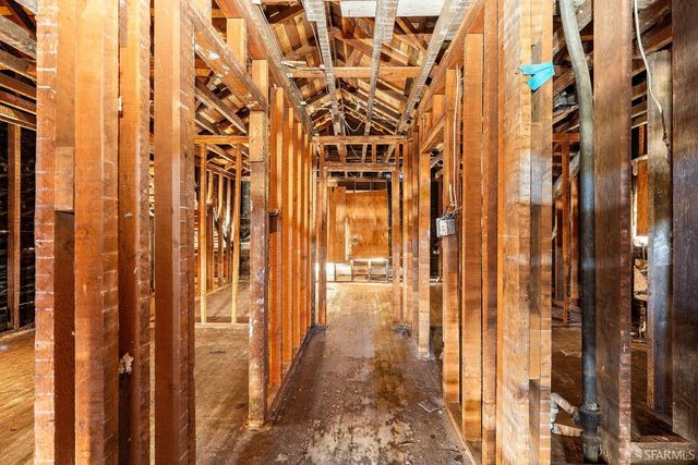 1276 Revere Avenue, San Francisco, CA 94124